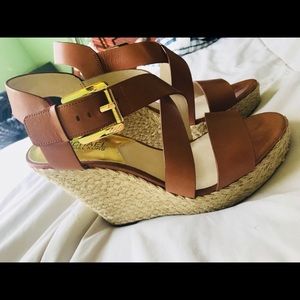 Michael kors wedge sandals 7